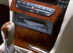 Mercedes-Benz E-Class 2002 года